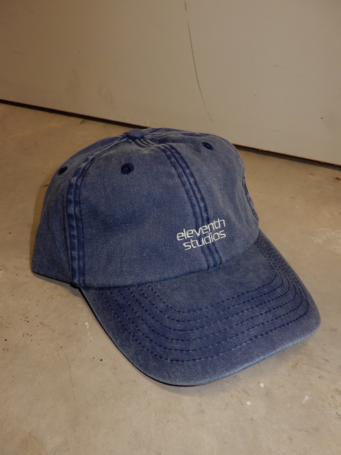 The ultimate logo cap denim