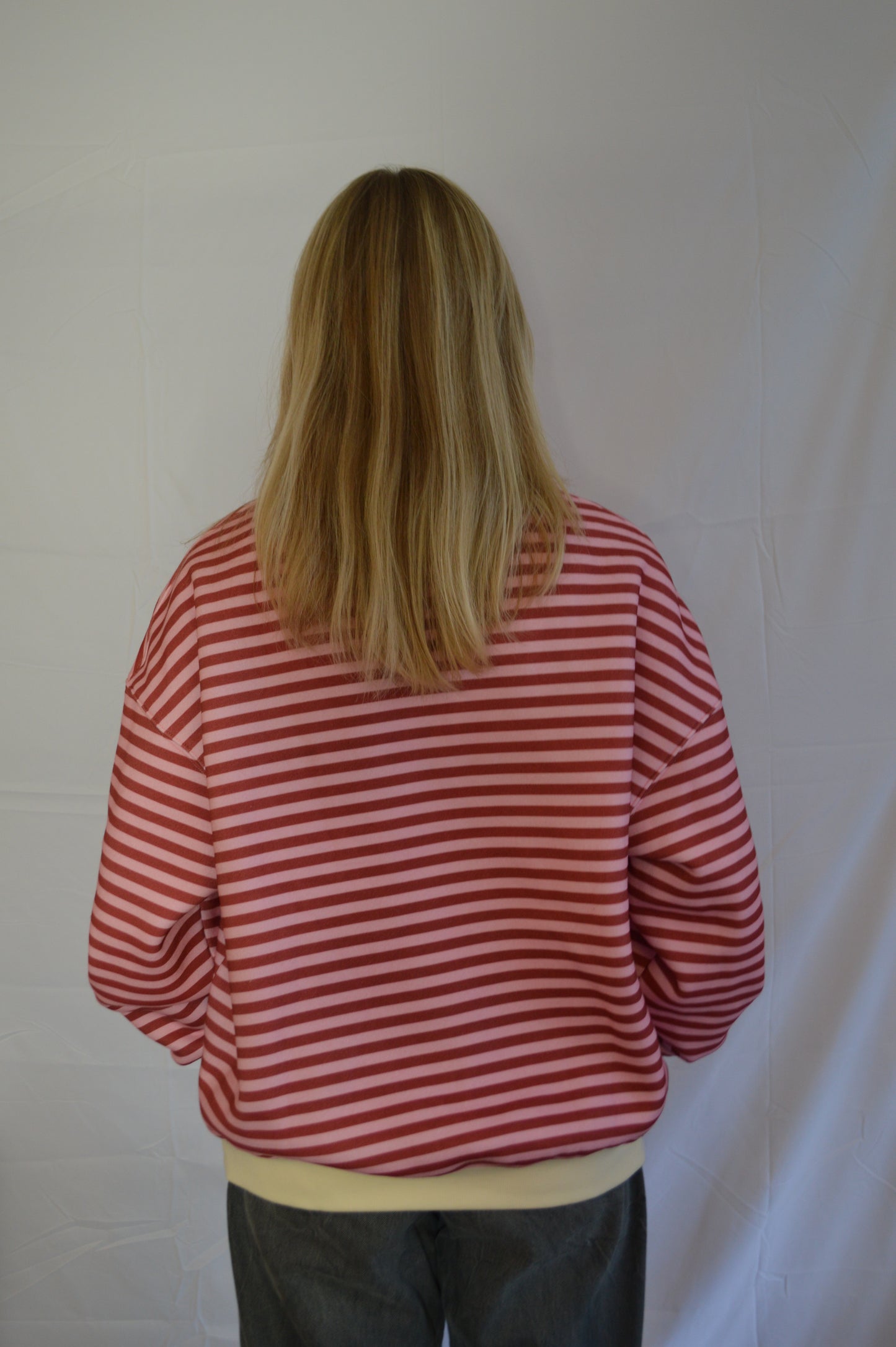 The striped sweater pink