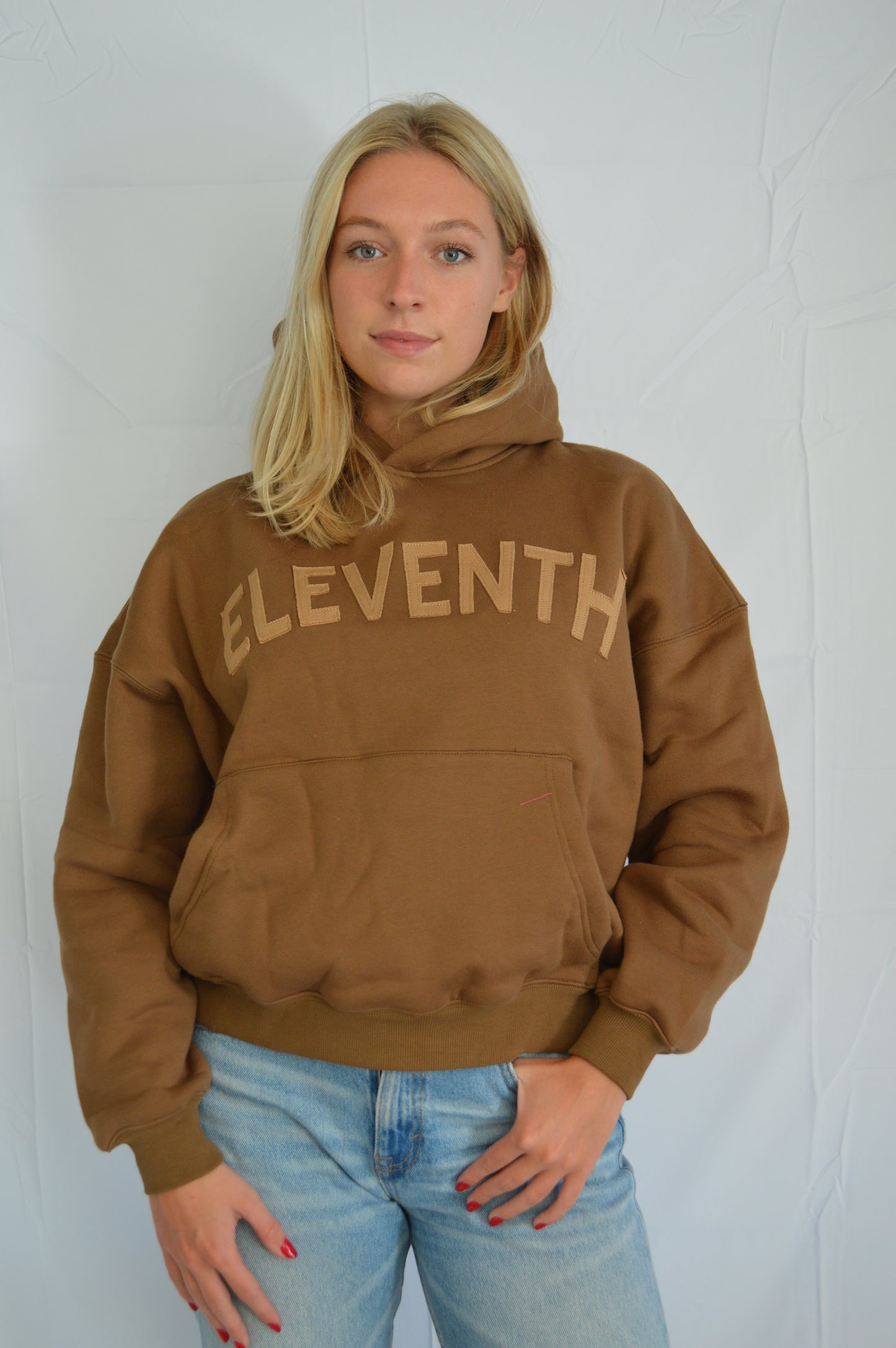The ultimate logo boxy hoodie brown