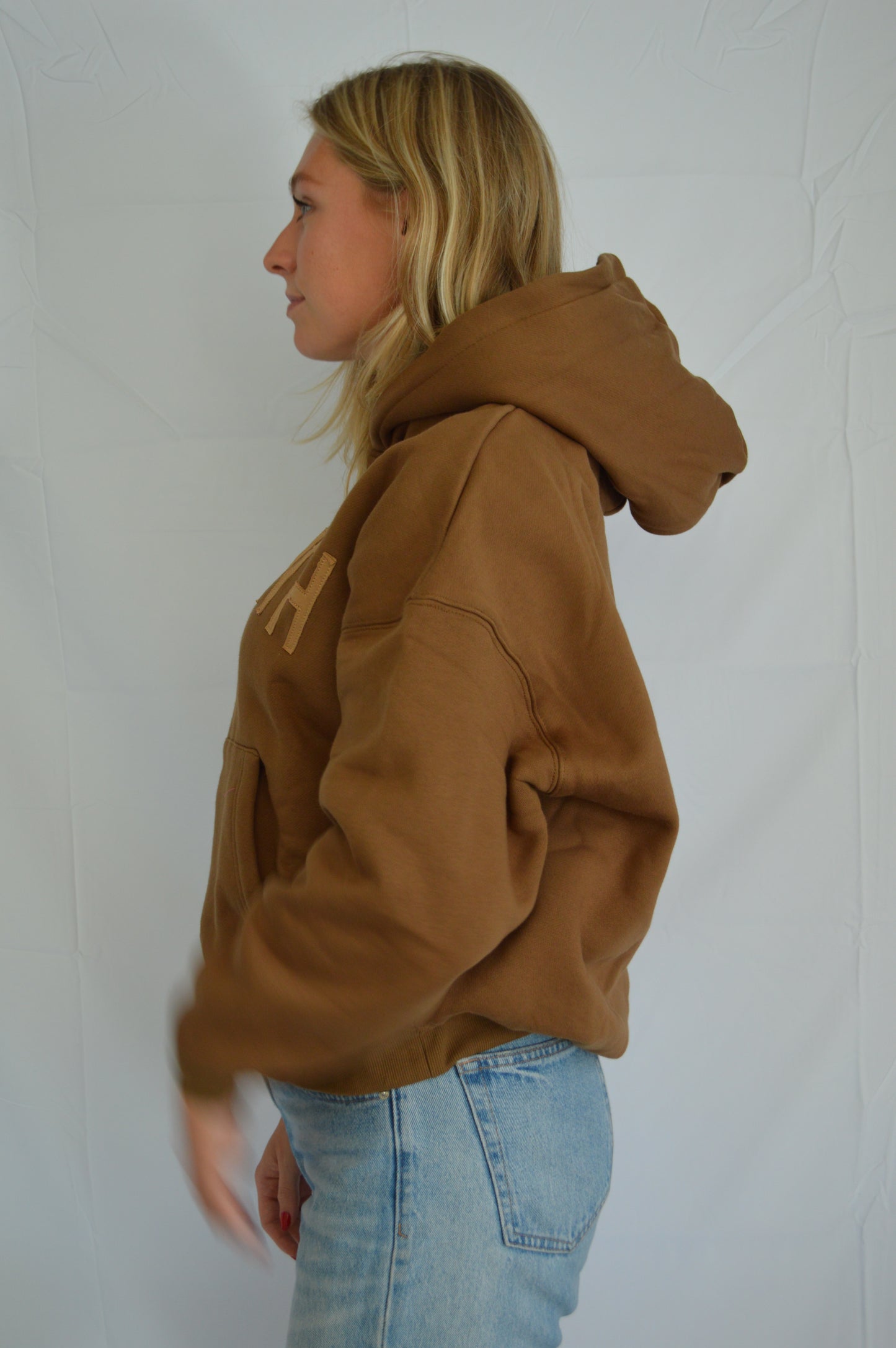 The ultimate logo boxy hoodie brown