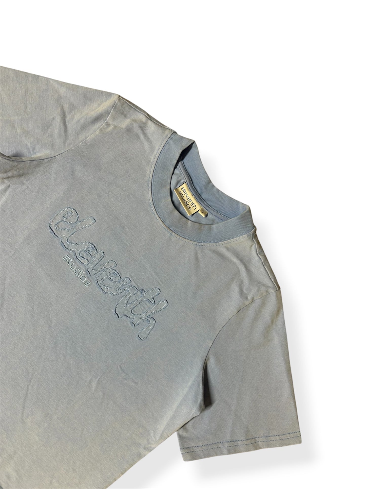 The dimensional shirt light blue acid washed