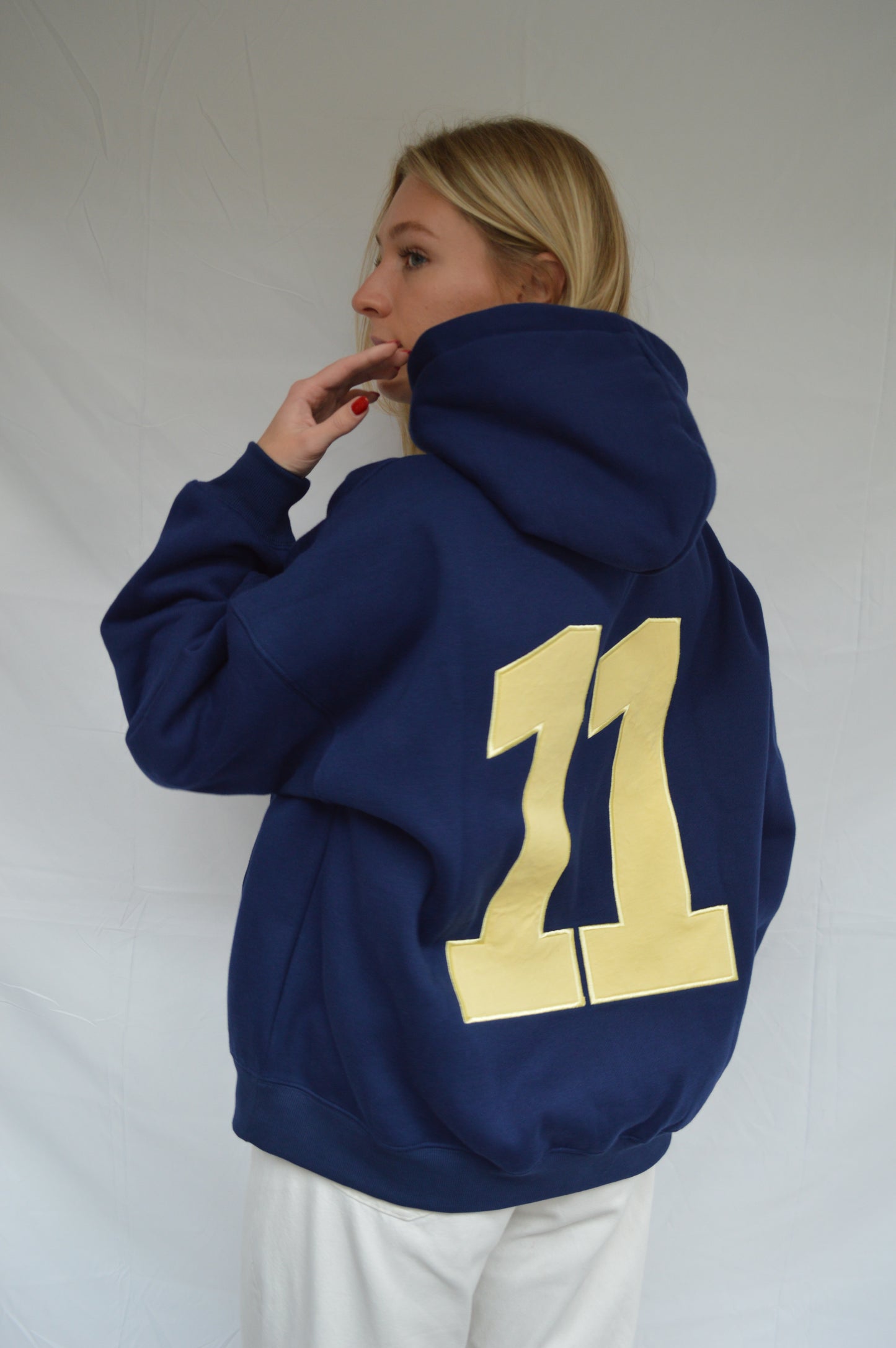 The 11 hoodie navy