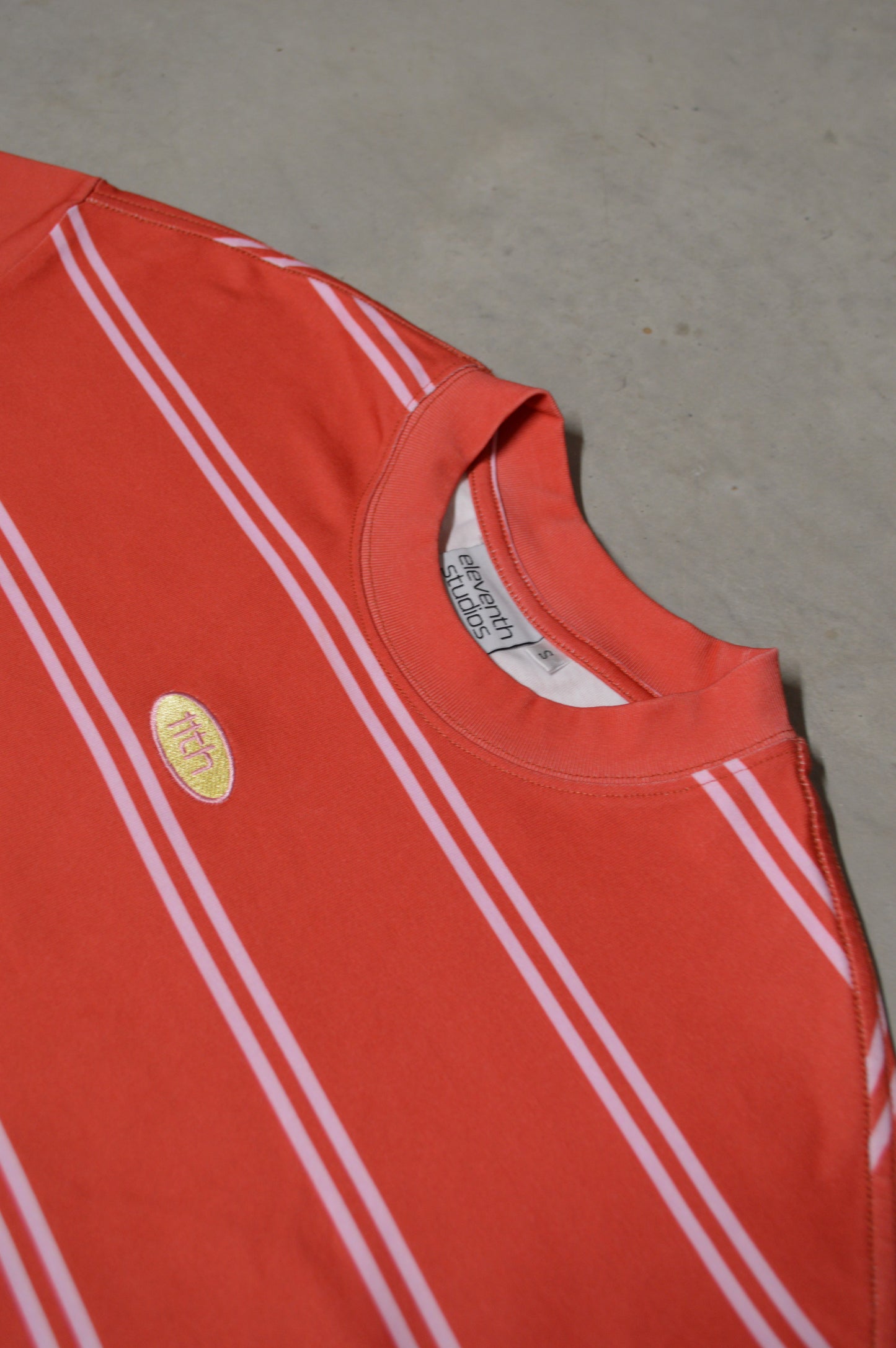 The double striped longsleeve red
