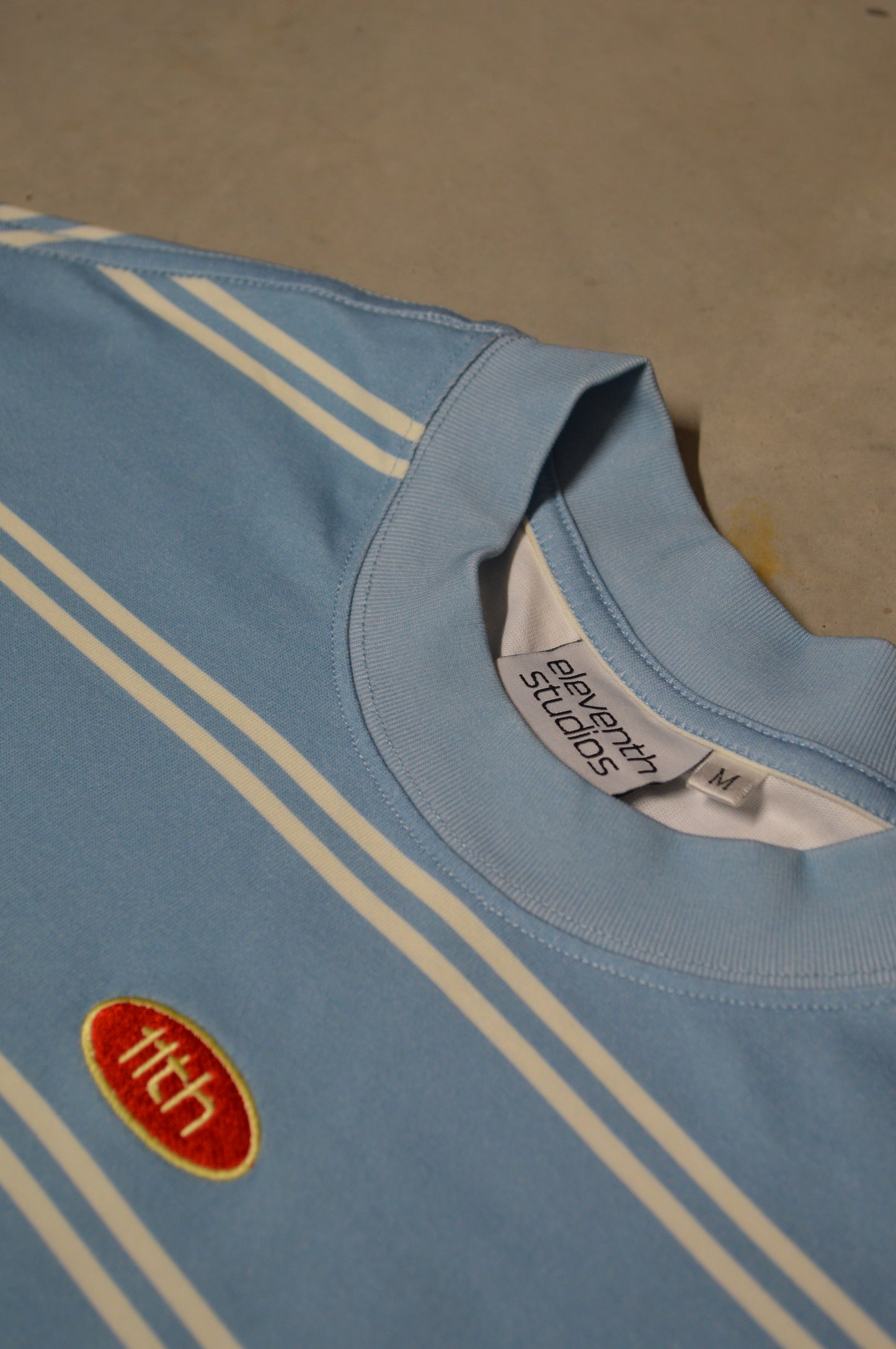 The double striped longsleeve blue
