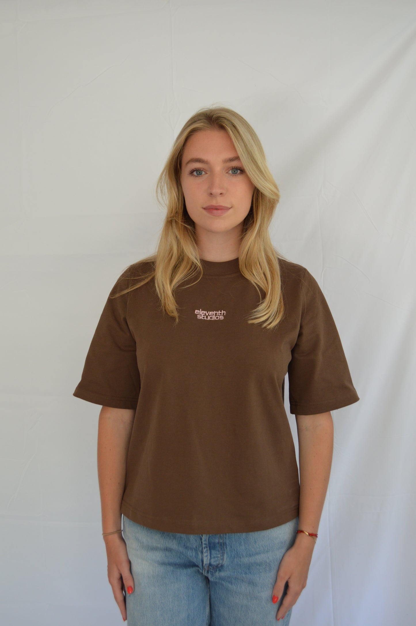 The ES boxy shirt brown