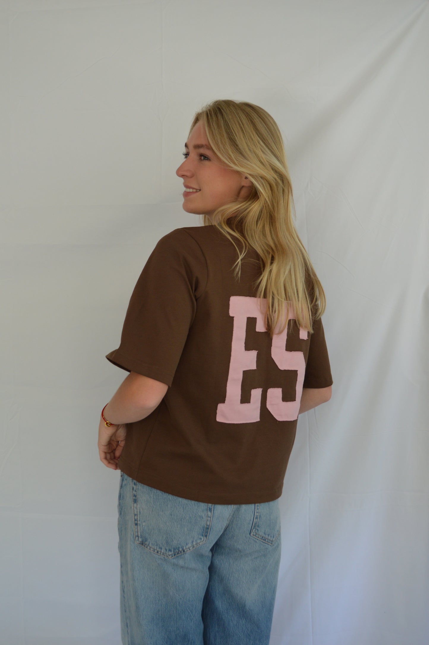 The ES boxy shirt brown