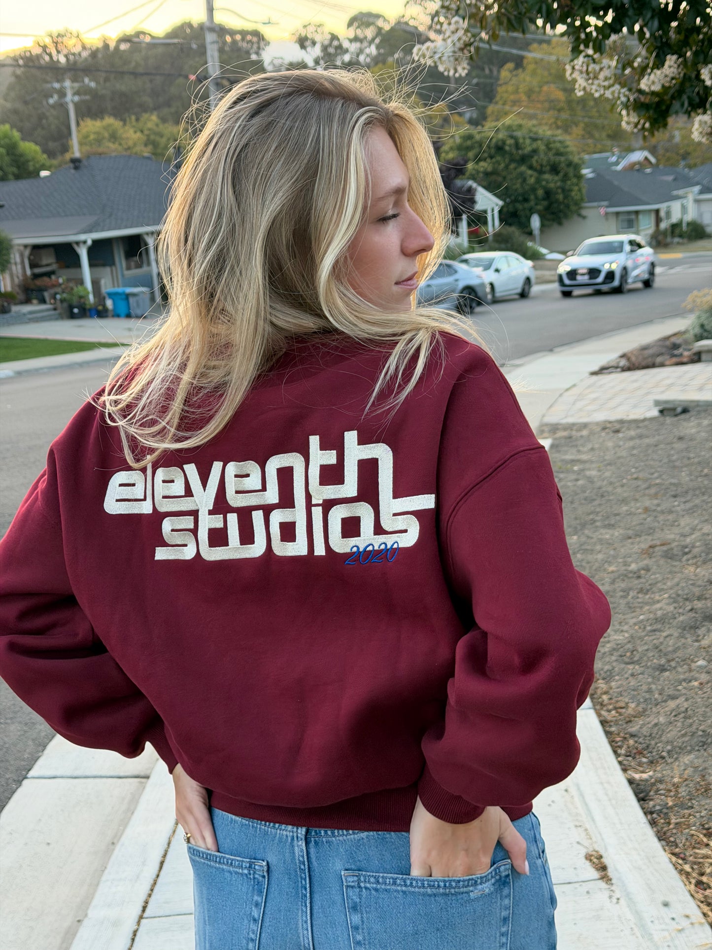 The high neck sweater burgundy